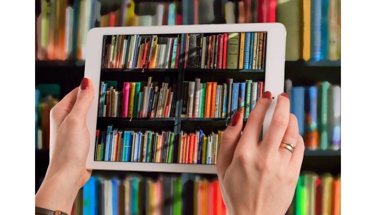 KITAPLAR BILIMLERIŇ EGSILMEZ ÇEŞMESIDIR