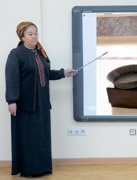 MUGALLYMÇYLYK MEKDEPLERINDE TARYH SAPAKLARYNY INNOWASION USULLARDA GURAMAK