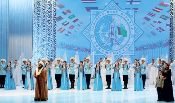 TALYPLARYŇ RUHY TERBIÝESINDE MILLI TEATR SUNGATY