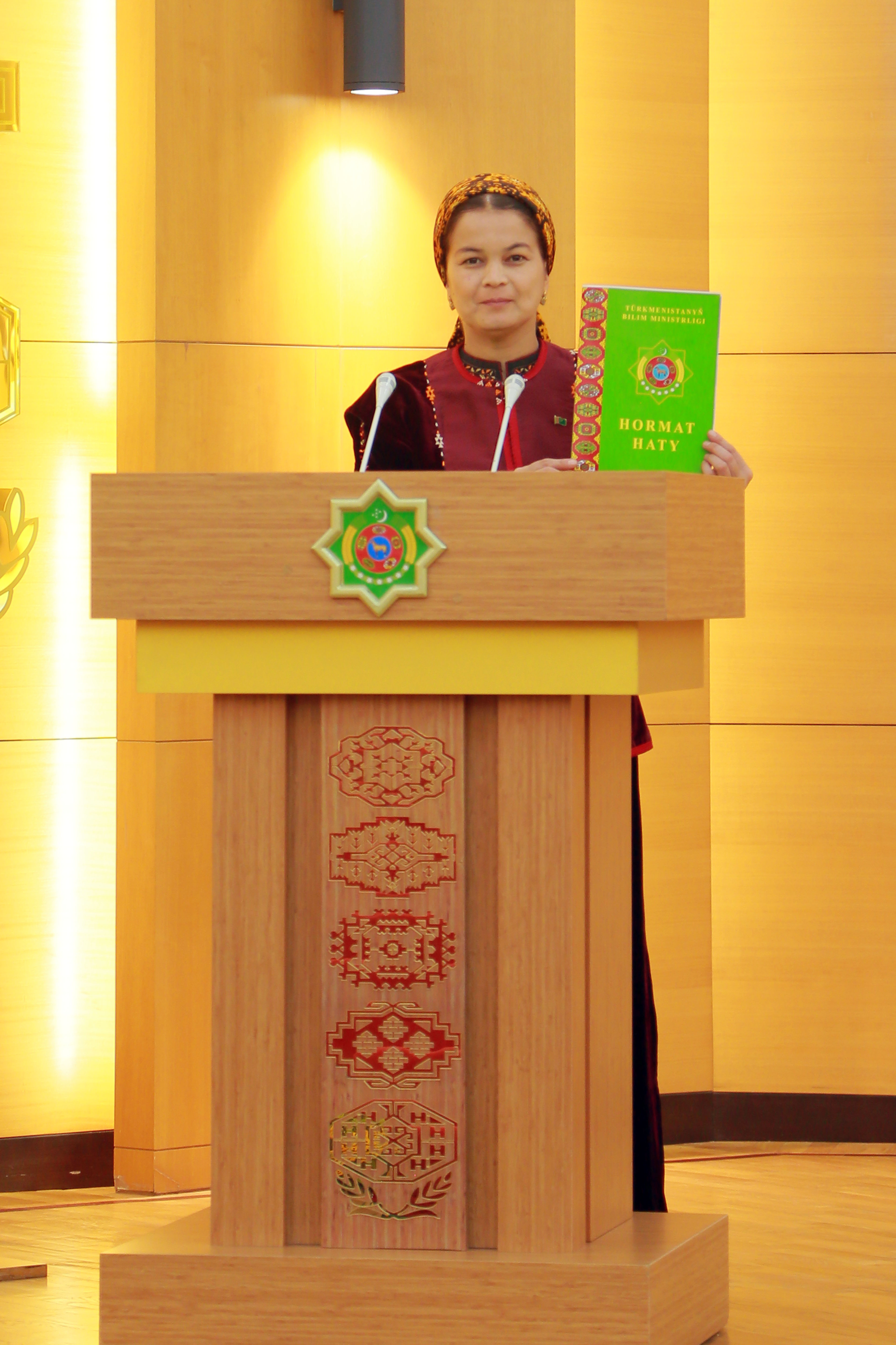 Türkmenistanyň Prezidenti Serdar Berdimuhamedowyň Türkmenistanyň Halk Maslahatynyň mejlisindäki çykyşy